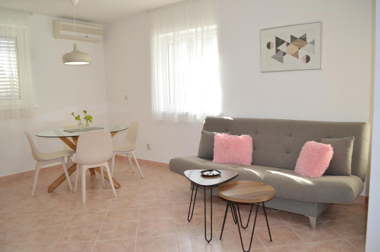 Apartmani Milin ザダル エクステリア 写真