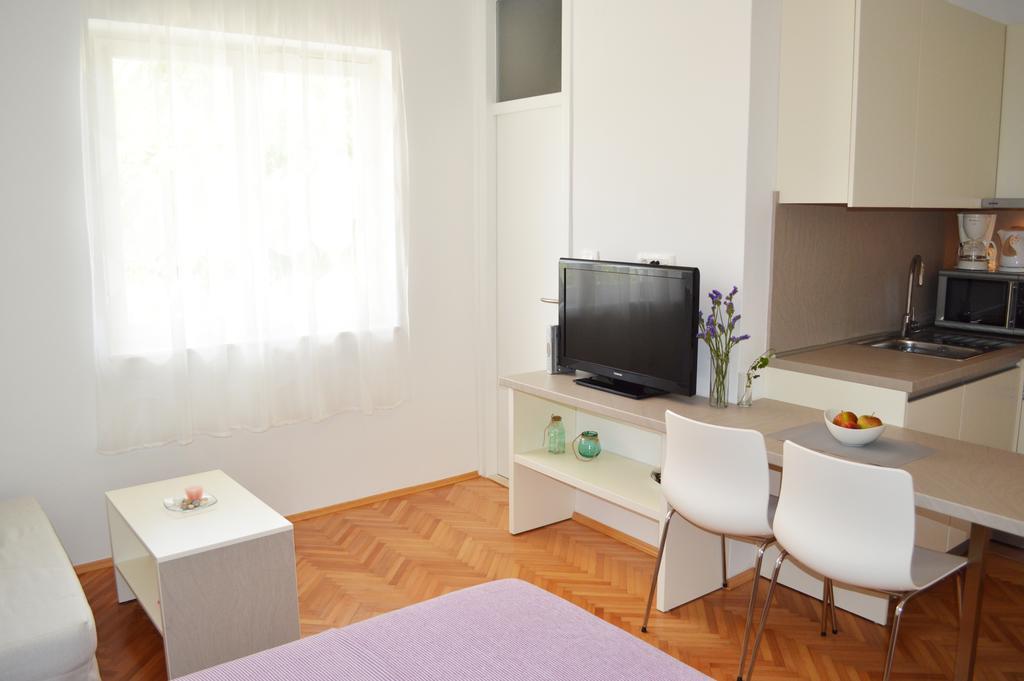 Apartmani Milin ザダル エクステリア 写真